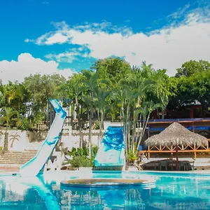 Colinas Del Rey Hotel