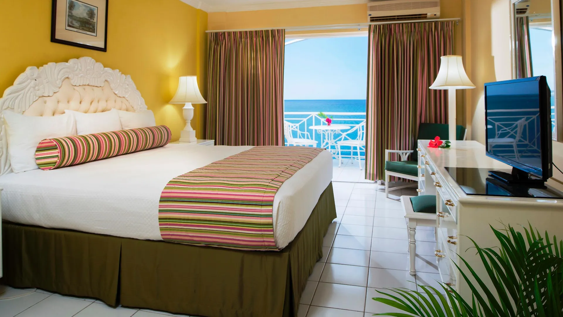 Seagarden Beach Resort Montego Bay