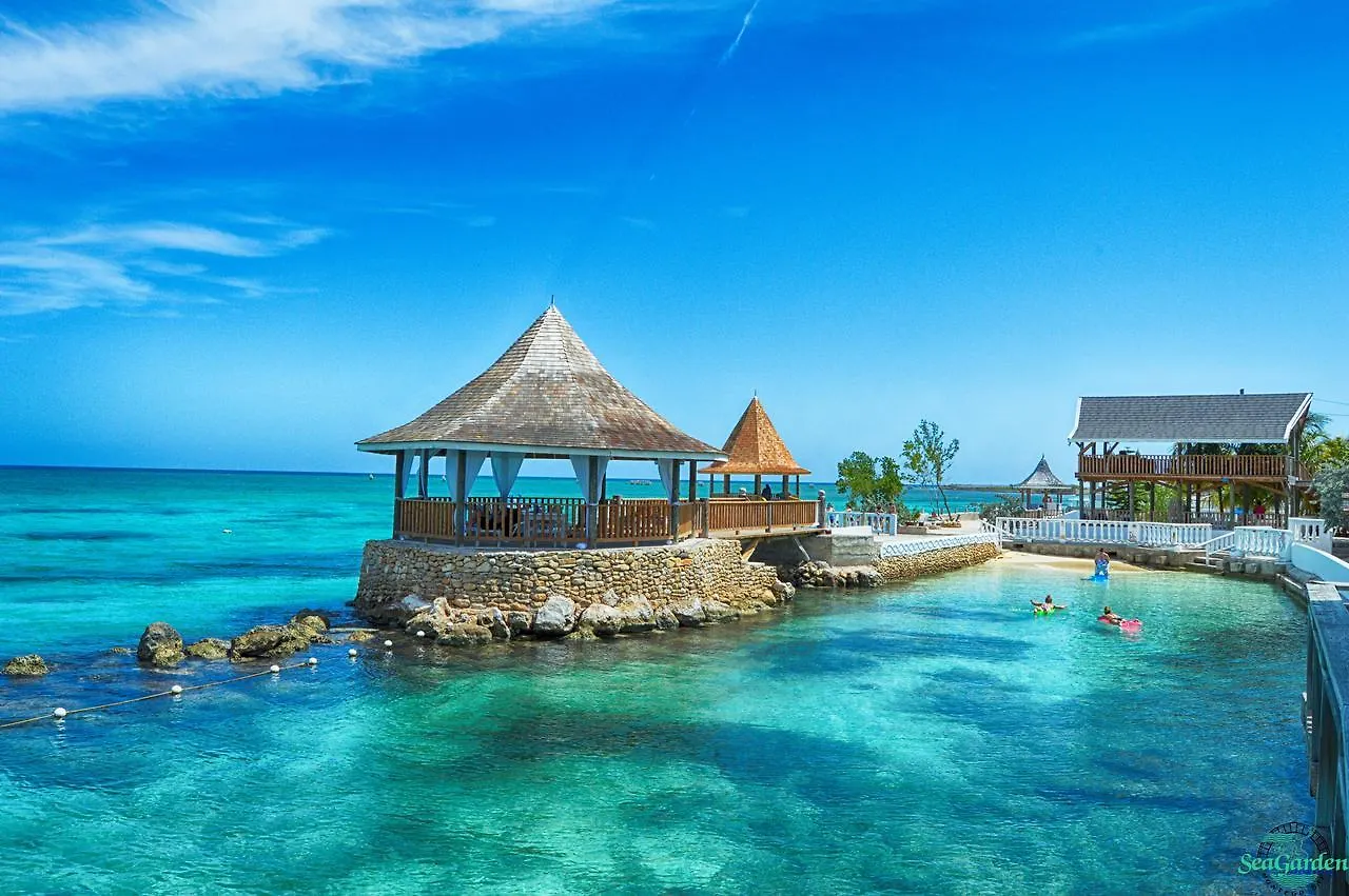 Seagarden Beach Resort location