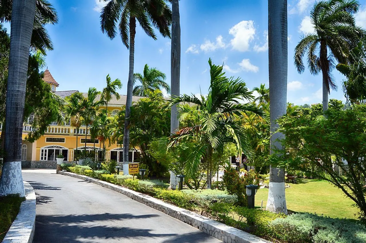 Seagarden Beach Resort Montego Bay