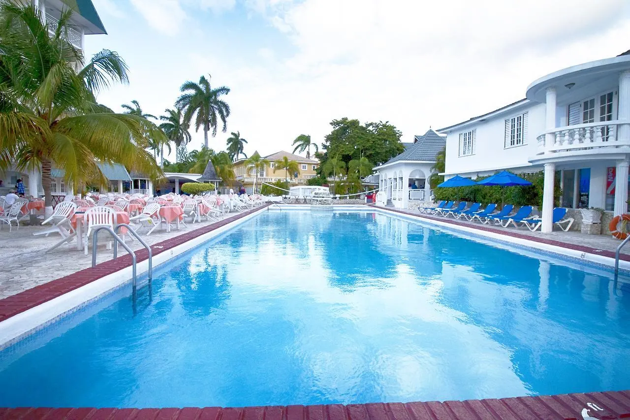 Seagarden Beach Resort Montego Bay Jamaica