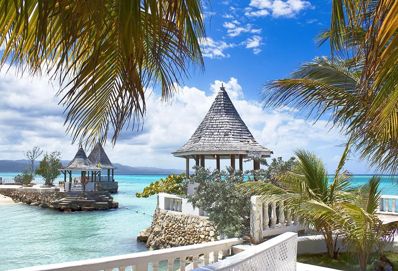 Seagarden Beach Resort Montego Bay