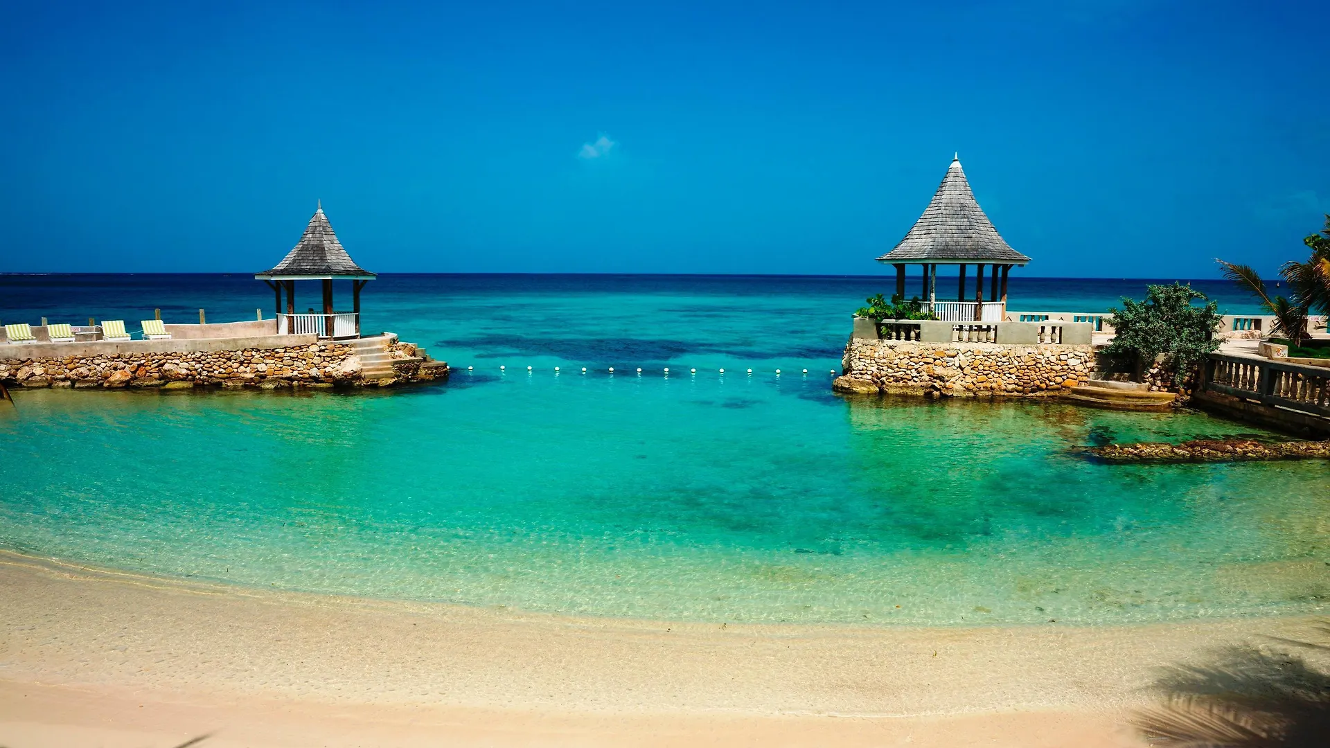 Seagarden Beach Resort Montego Bay