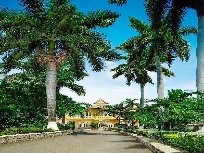 Seagarden Beach Resort Montego Bay