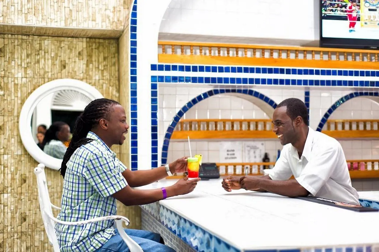 Seagarden Beach Resort Montego Bay