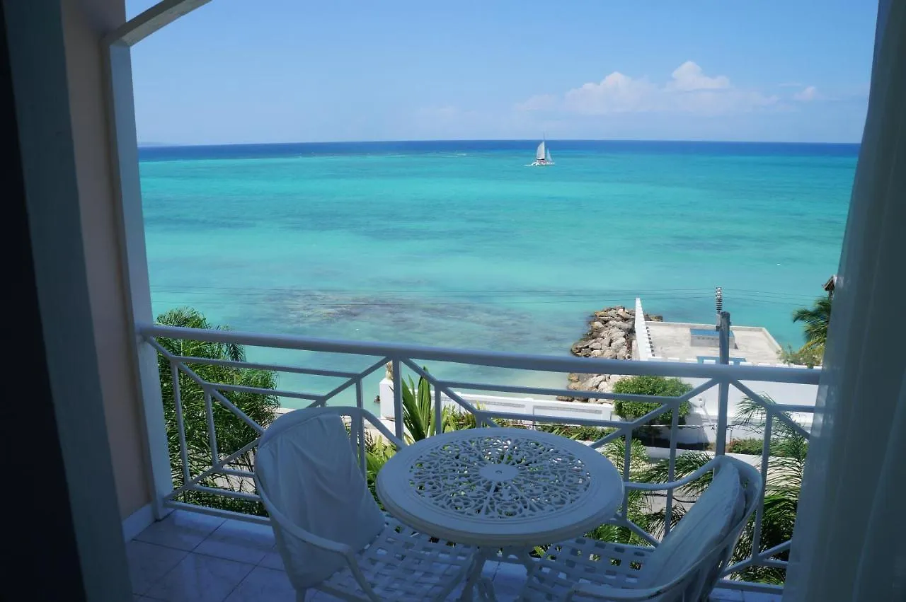 Seagarden Beach Resort Montego Bay